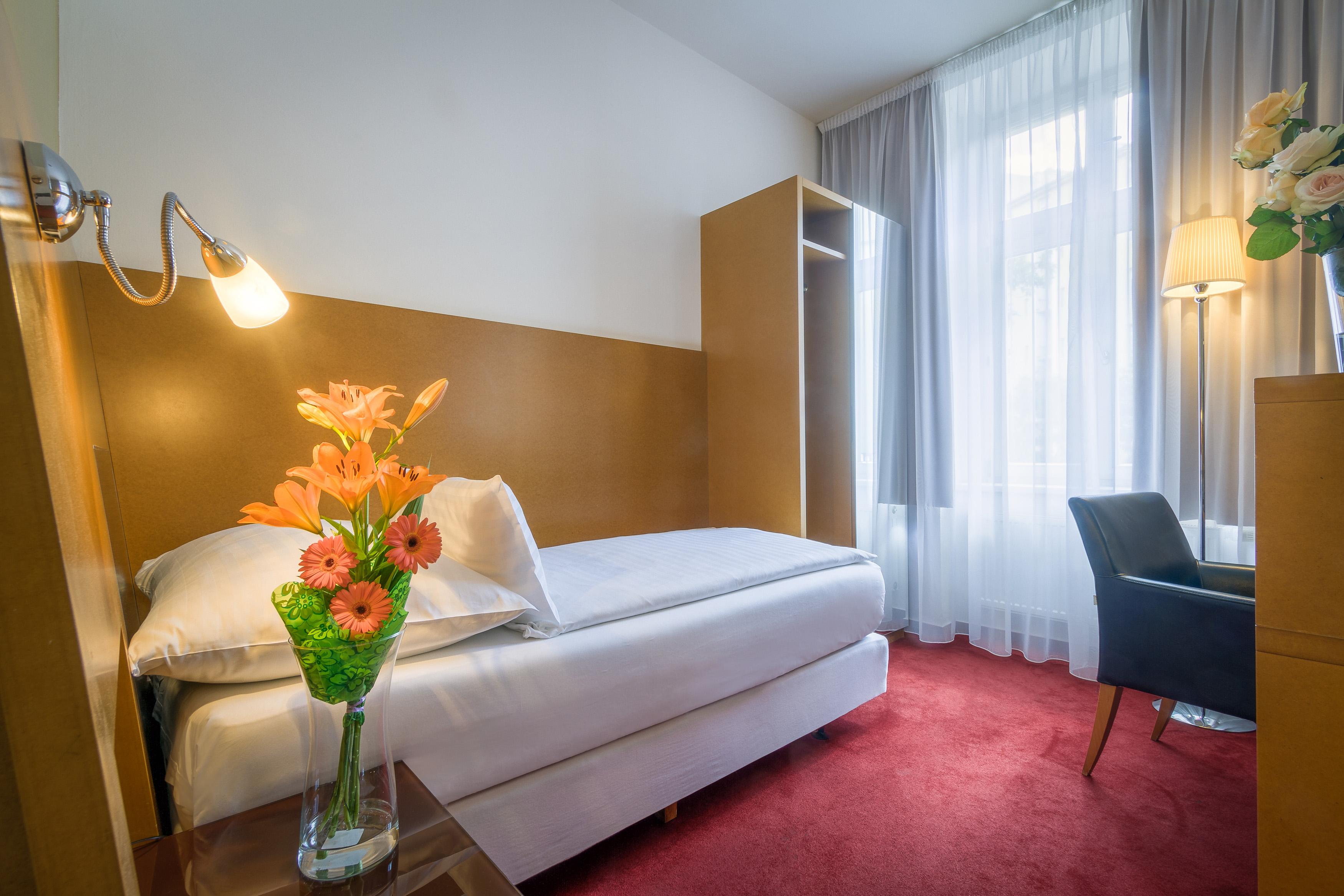 Theatrino Hotel Praag Buitenkant foto