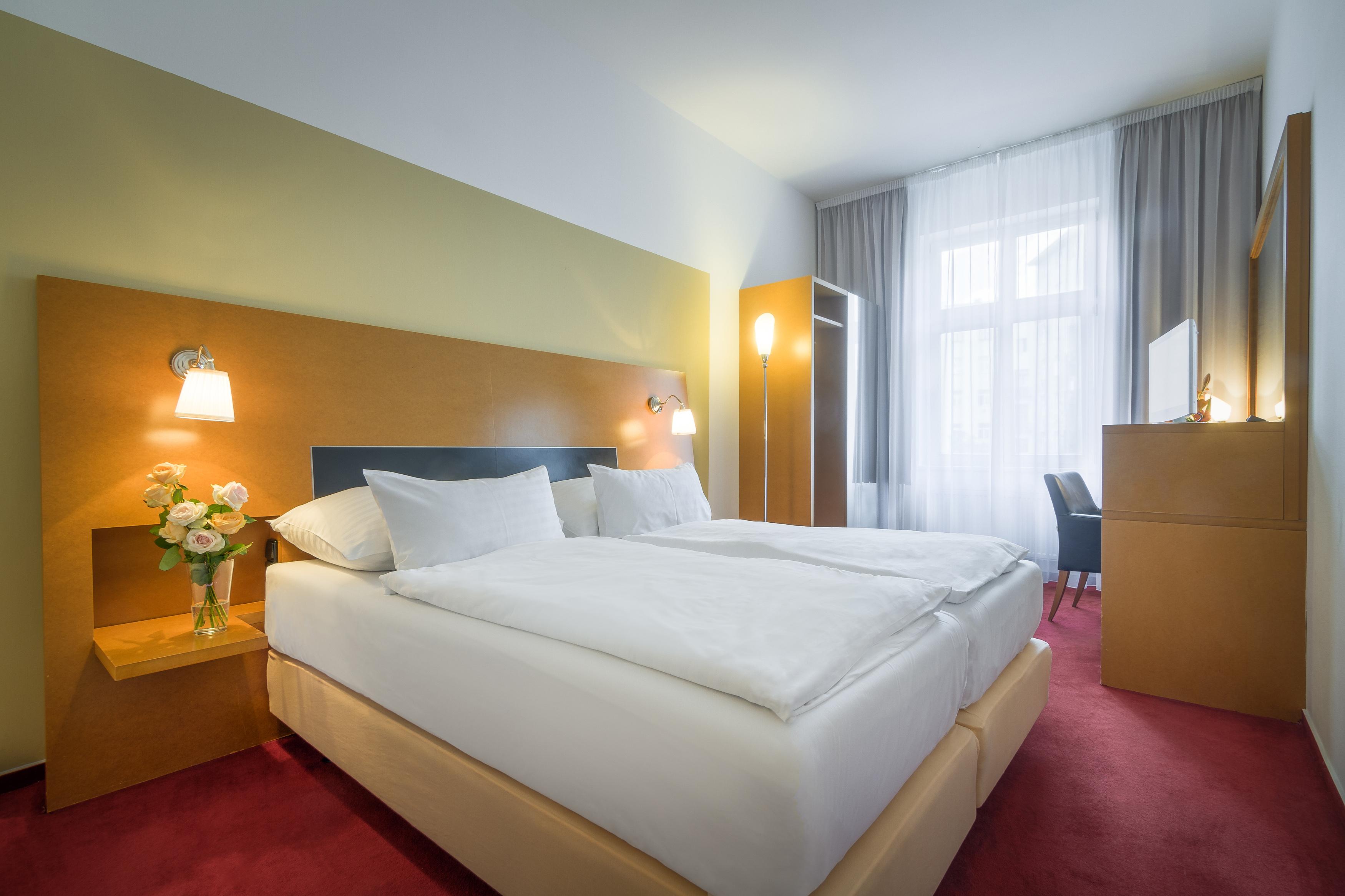 Theatrino Hotel Praag Buitenkant foto