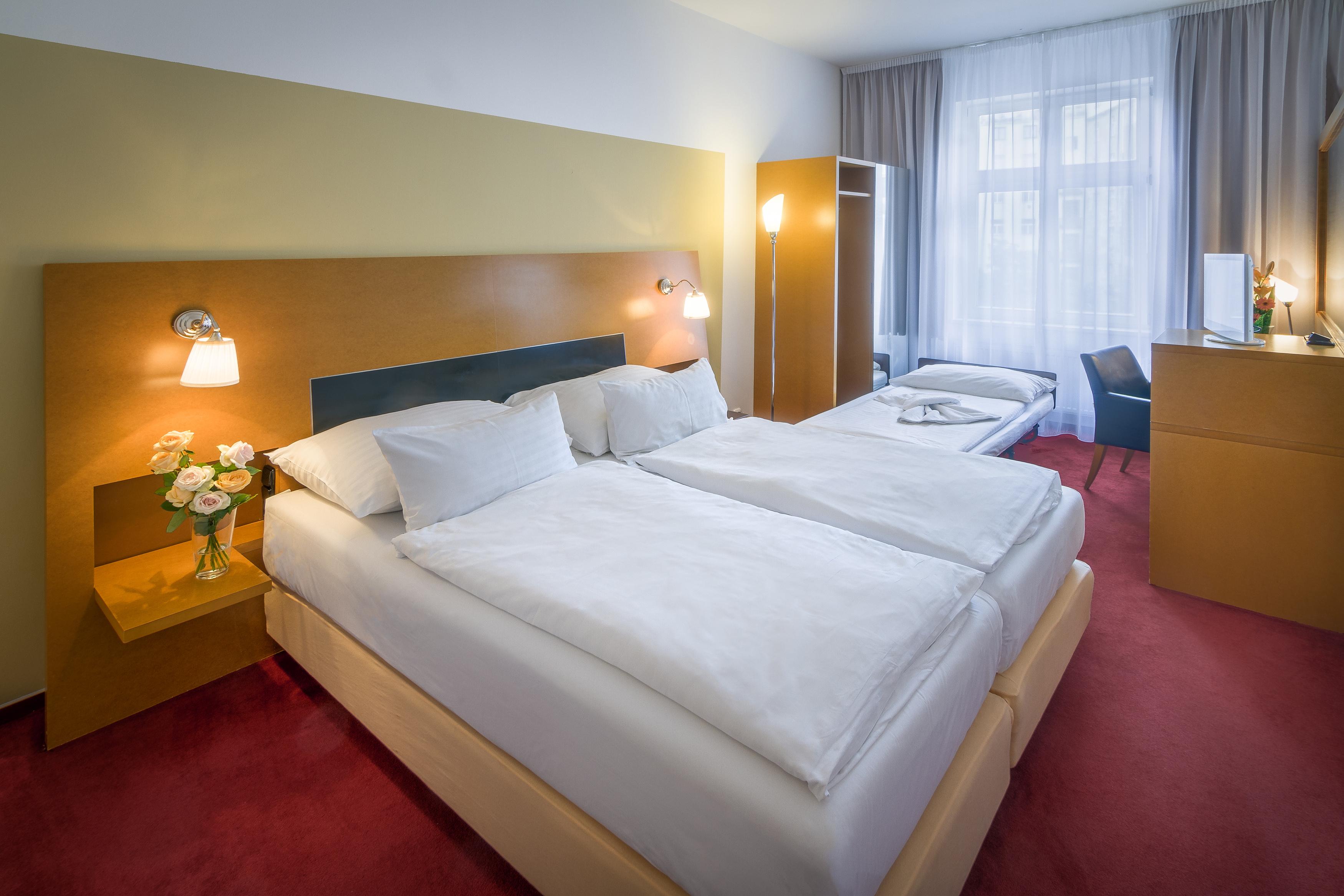 Theatrino Hotel Praag Buitenkant foto
