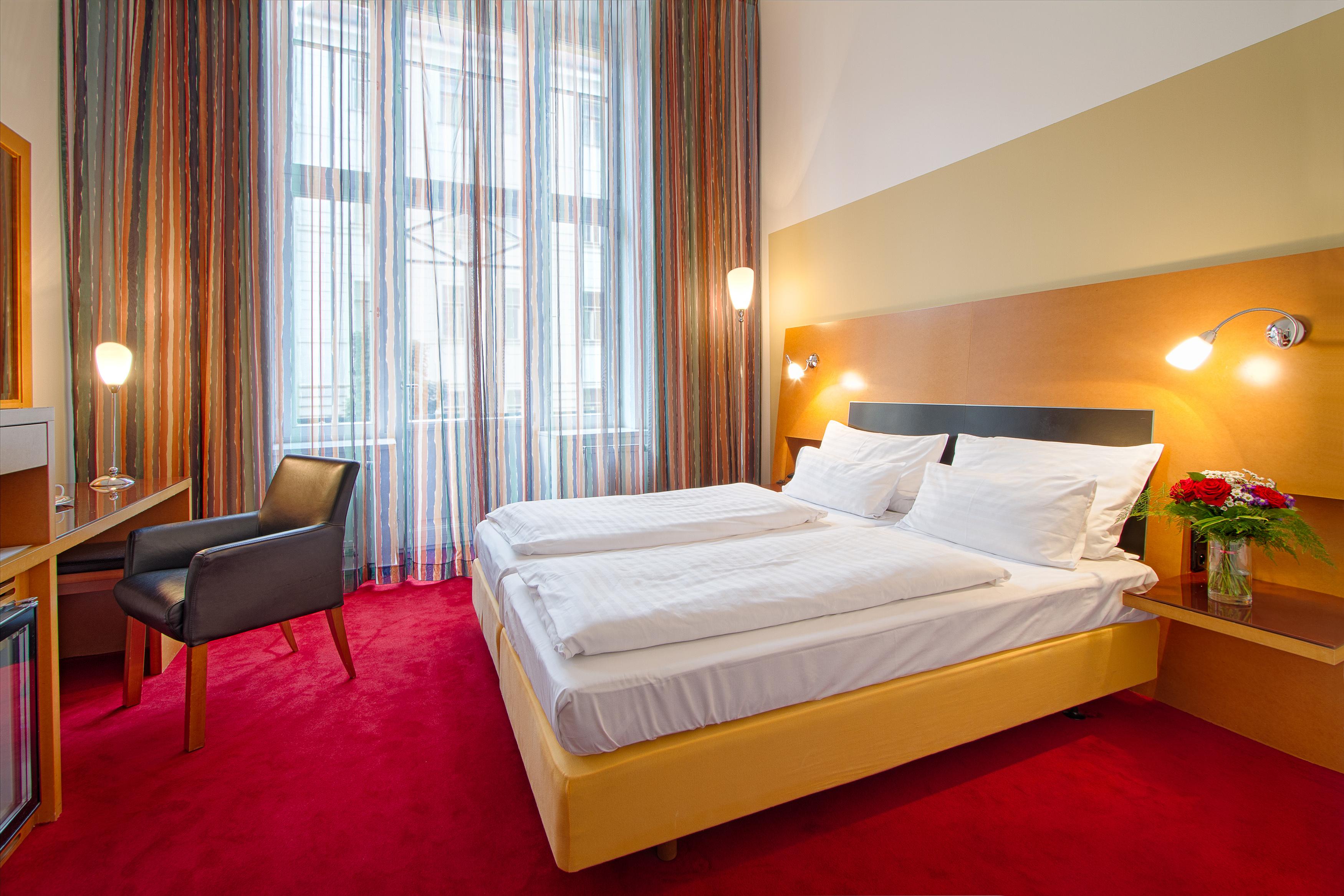 Theatrino Hotel Praag Buitenkant foto
