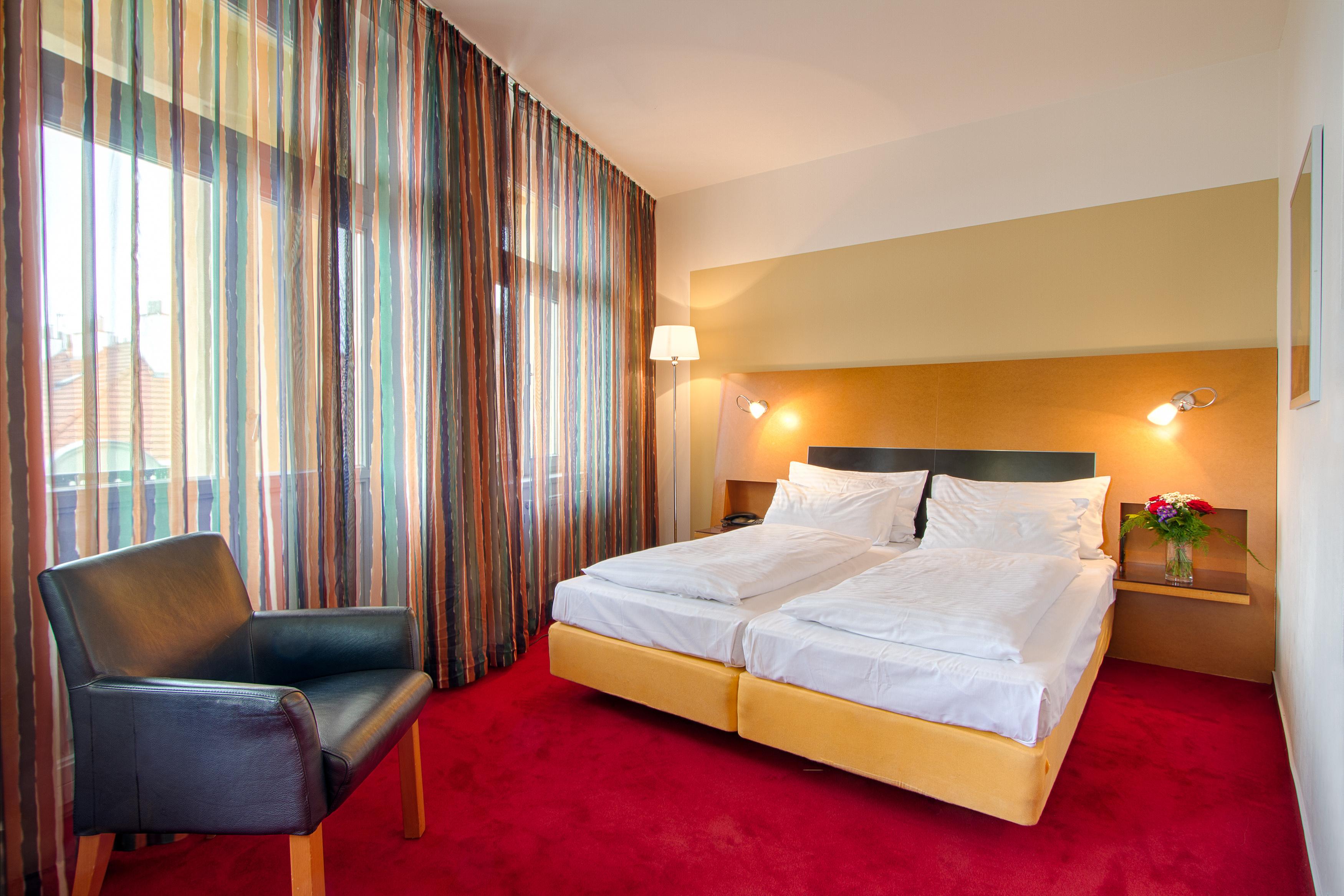 Theatrino Hotel Praag Buitenkant foto